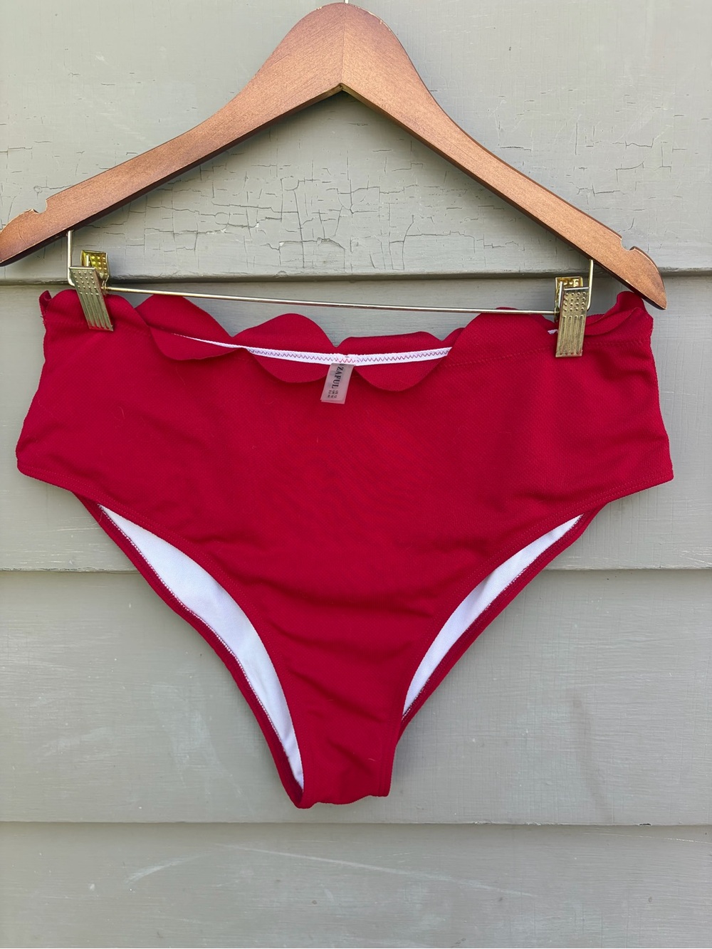 Zaful New 2 piece scalloped swim suit - Picture 3 of 8